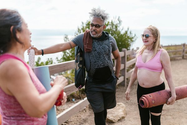 Comment les seniors peuvent-ils rester actifs et engagés?